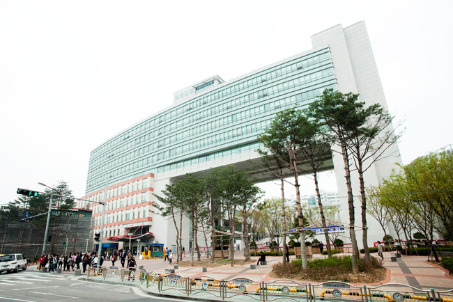 홍익대학교] 최강 미술대학, 멀티미디어까지 영역 확장 - 베리타스알파