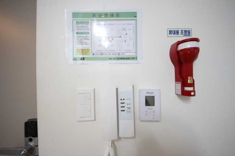銅雀区崇実大学校崇実大入口駅 韓国留学ワンルームオフィステル探しハートステイ 崇実大学入口駅(7号線)、上道駅(7号線)、ソウル大学入口駅(2号線) サンド駅徒歩5分の距離！崇実·中学生のためのワンルーム!!